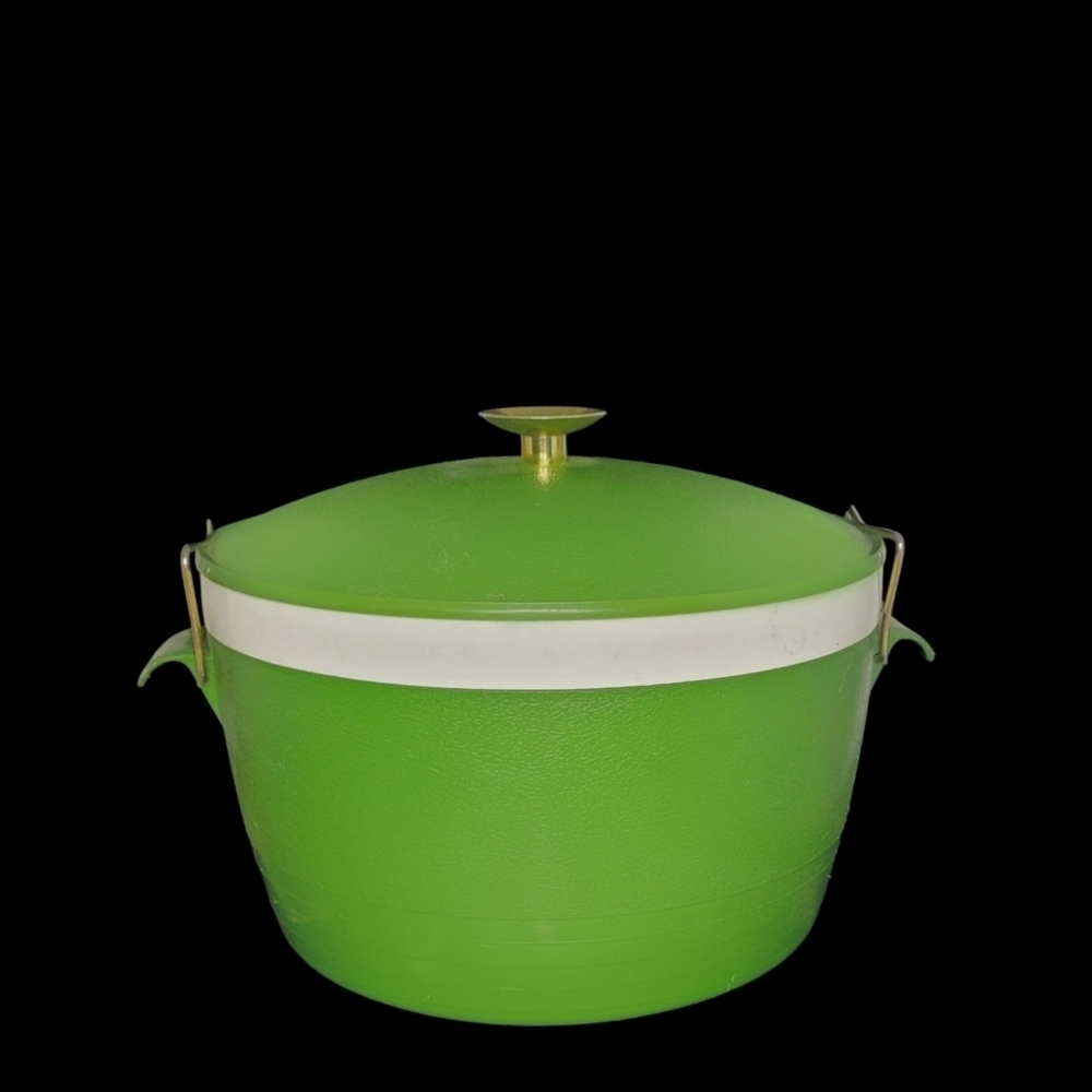 Vintage Sunfrost Therm-o-ware Unbreakable Avocado Green Ice Bucket - Picture 5 of 5